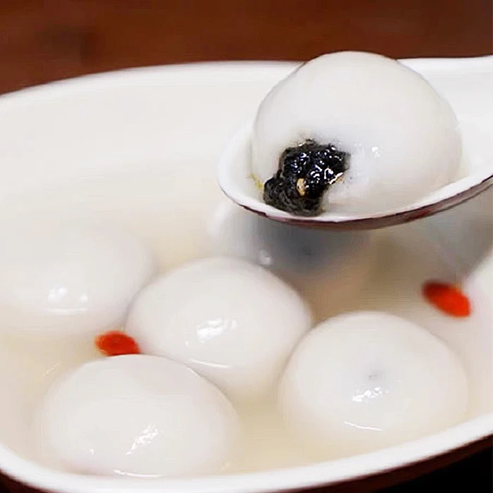 Black Sesame Rice Balls